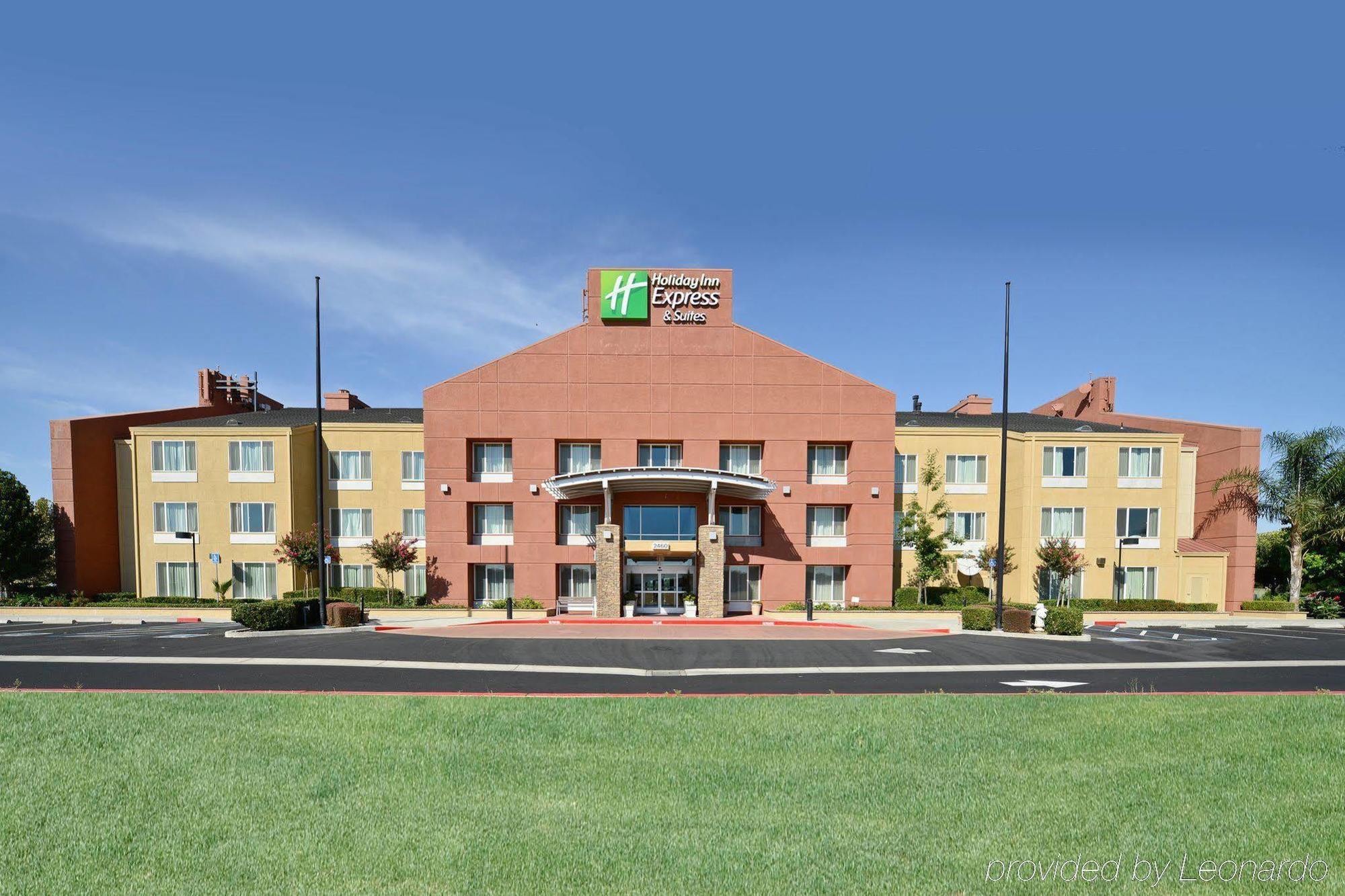Holiday Inn Express Elk Grove West I-5 By Ihg מראה חיצוני תמונה